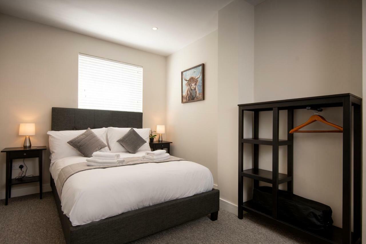 Flat B - Ground Floor, 2 Bedroom, 2 Bathroom Apartment With Garden In Central Southsea, Portsmouth Zewnętrze zdjęcie